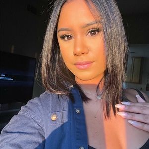 Meet your Posher, Khadijah